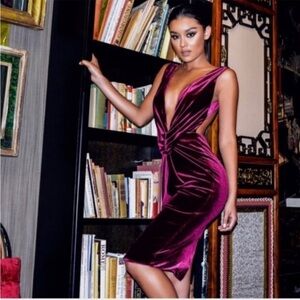 House of CB Harveen Velvet Dress Berry Pink Deep V Backless Cocktail Dress S NWT